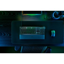 Razer Huntsman V3 Pro RZ03-04970100-R3M1 – аналогова оптична геймърска клавиатура, US Layout, черна